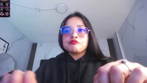 Shantall online show from 10-17-25, 09:39