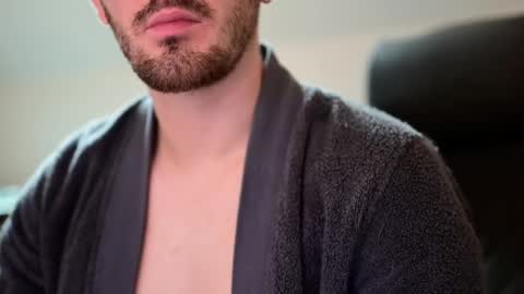 Snapshot of shape80 chatting on 12-08-24, 12:52 frenchy boy online show from 12-08-24, 12:52