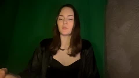 Snapshot of sharikaroitman chatting on 05-12-26, 09:56 Aurora online show from 05-12-26, 09:56