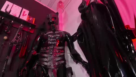 Snapshot of sharith_gh chatting on 03-08-25, 08:35 Sharith online show from 03-08-25, 08:35