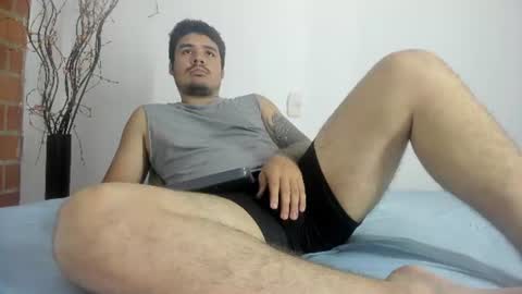 Snapshot of sharkmerlin chatting on 06-25-26, 03:17 jhon deibyd online show from 06-25-26, 03:17