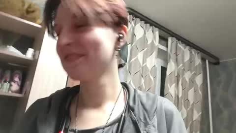 Snapshot of sharleenyodis chatting on 05-30-26, 06:49 Sara online show from 05-30-26, 06:49