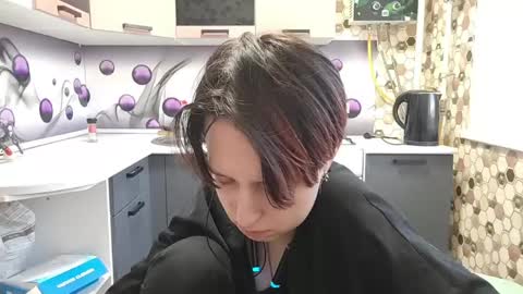 Snapshot of sharleenyodis chatting on 06-10-26, 05:12 Sara online show from 06-10-26, 05:12