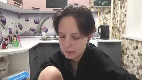 Snapshot of sharleenyodis chatting on 06-13-26, 05:44 Sara online show from 06-13-26, 05:44