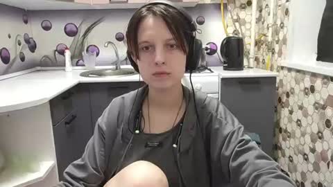 Snapshot of sharleenyodis chatting on 07-01-26, 05:56 Sara online show from 07-01-26, 05:56
