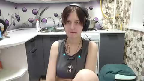 Snapshot of sharleenyodis chatting on 07-04-26, 05:19 Sara online show from 07-04-26, 05:19