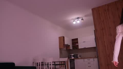 Sharlin  online show from 01-18-26, 12:47