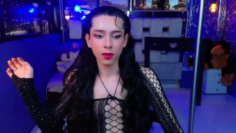 Snapshot of sharlon_ chatting on 05-22-26, 01:50 Sharlond online show from 05-22-26, 01:50