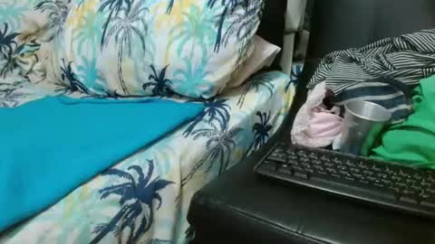 sharlot03 online show from 03-02-25, 11:07