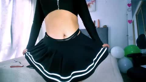 sharlott_3 online show from 03-21-26, 12:54