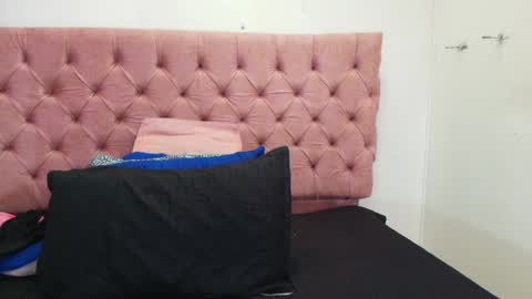 Sharlott online show from 01-17-25, 11:59