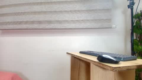 Sharlott online show from 02-14-25, 11:53