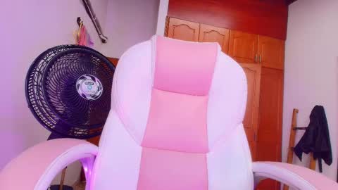 Sharlott online show from 03-04-25, 11:51