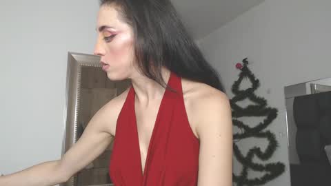 Snapshot of sharlotte__boobs chatting on 01-09-25, 09:05 Sharlotte online show from 01-09-25, 09:05