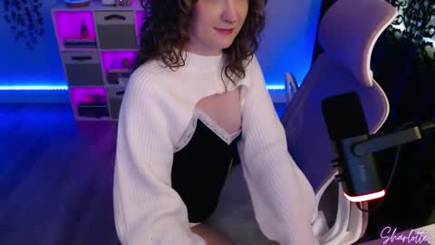 SharlotteL online show from 03-20-26, 10:47