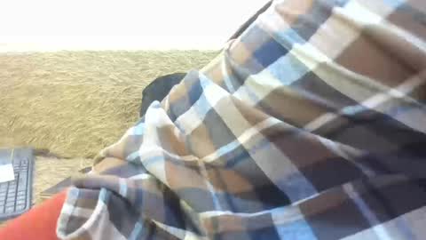 Snapshot of sharol_xx chatting on 12-27-24, 09:54 Sharol smile online show from 12-27-24, 09:54