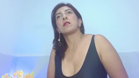 Snapshot of sharon345 chatting on 10-18-25, 07:03 Sharon345 online show from 10-18-25, 07:03