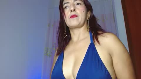 Snapshot of sharon345 chatting on 11-28-25, 07:16 Sharon345 online show from 11-28-25, 07:16