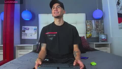 Snapshot of sharon_tyga20 chatting on 11-16-25, 03:17 Sharon Tyga online show from 11-16-25, 03:17