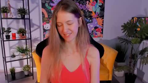 Snapshot of sharonevansi chatting on 02-13-25, 12:43 Sharon online show from 02-13-25, 12:43