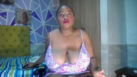 Snapshot of sharonx_morex chatting on 04-12-26, 08:25 sharonx_morex online show from 04-12-26, 08:25