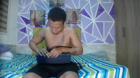 Snapshot of sharonx_morex chatting on 04-19-26, 05:40 sharonx_morex online show from 04-19-26, 05:40