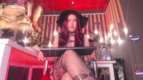 Your mistress Sharon  online show from 03-08-25, 10:34