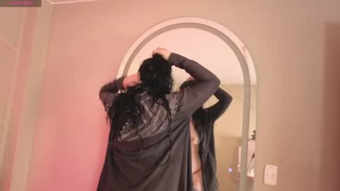 Snapshot of sharoonnn34 chatting on 04-28-26, 12:21 SHAROON online show from 04-28-26, 12:21