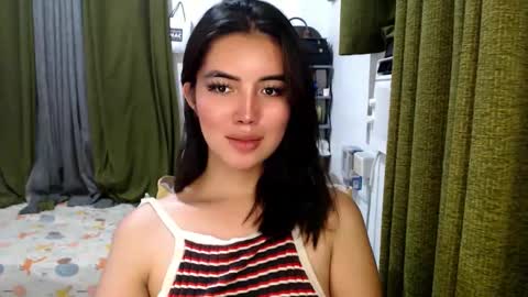 Snapshot of shasha_carreon chatting on 02-04-26, 11:49 shasha online show from 02-04-26, 11:49
