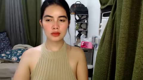 Snapshot of shasha_carreon chatting on 02-21-26, 06:42 shasha online show from 02-21-26, 06:42