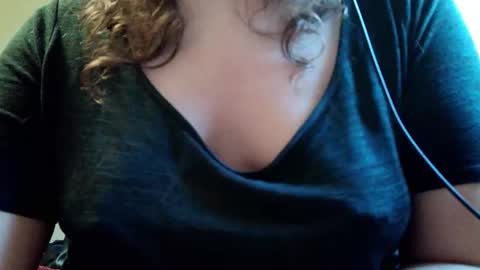 Shay online show from 10-17-25, 04:42