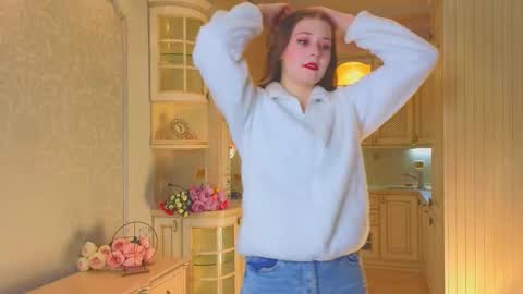 Snapshot of shaunaheiple chatting on 11-24-25, 04:01 Alexandra online show from 11-24-25, 04:01