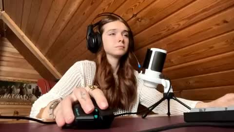 Maria online show from 05-22-26, 05:36