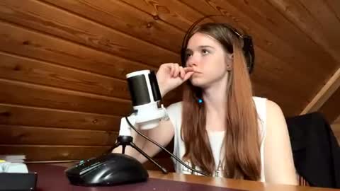 Maria online show from 06-17-26, 04:26