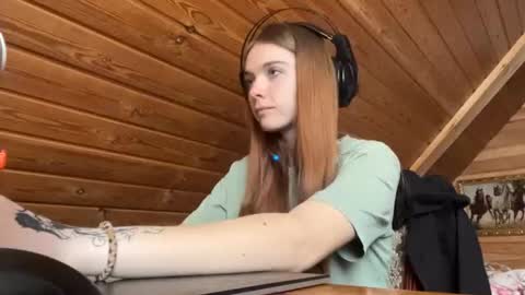 Maria online show from 06-19-26, 04:28
