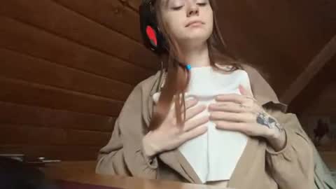 Maria online show from 07-07-26, 07:23
