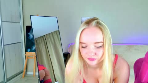 Shawty Mia online show from 04-18-26, 07:07