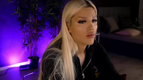 shayblonde online show from 02-28-25, 09:01