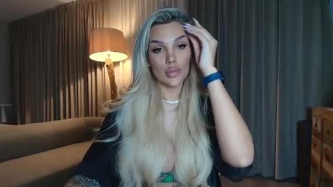 shayblonde online show from 11-25-25, 07:58