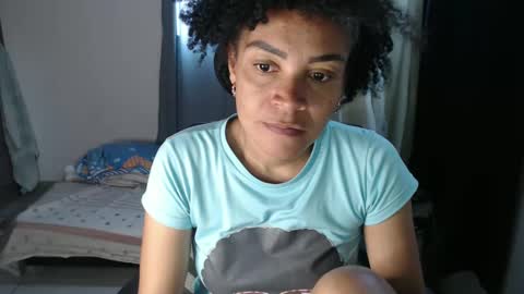 Snapshot of shayna_cute chatting on 12-16-24, 04:38 Shayna online show from 12-16-24, 04:38