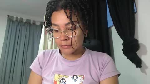 Snapshot of shayna_cute chatting on 12-30-24, 11:04 Shayna online show from 12-30-24, 11:04