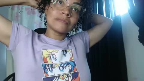 Snapshot of shayna_cute chatting on 12-30-24, 05:13 Shayna online show from 12-30-24, 05:13