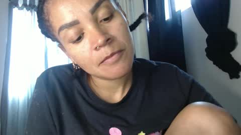 Snapshot of shayna_cute chatting on 01-03-25, 04:16 Shayna online show from 01-03-25, 04:16