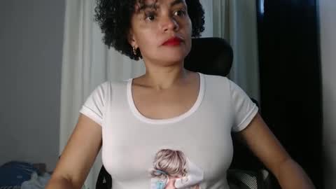 Snapshot of shayna_cute chatting on 01-04-25, 05:37 Shayna online show from 01-04-25, 05:37