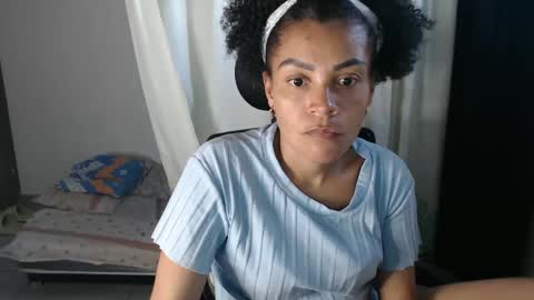 Snapshot of shayna_cute chatting on 01-15-25, 10:35 Shayna online show from 01-15-25, 10:35