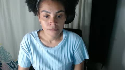 Snapshot of shayna_cute chatting on 01-16-25, 04:38 Shayna online show from 01-16-25, 04:38