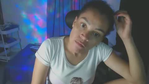 Snapshot of shayna_cute chatting on 02-03-25, 01:09 Shayna online show from 02-03-25, 01:09