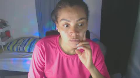 Snapshot of shayna_cute chatting on 03-12-25, 01:47 Shayna online show from 03-12-25, 01:47
