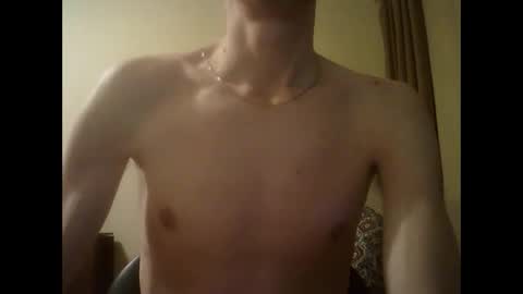 Snapshot of shedevr02 chatting on 02-21-25, 06:15 Roger online show from 02-21-25, 06:15