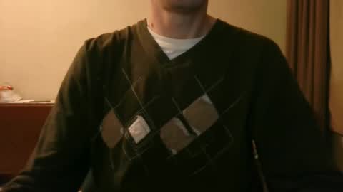 Snapshot of shedevr02 chatting on 09-20-25, 05:03 Roger online show from 09-20-25, 05:03